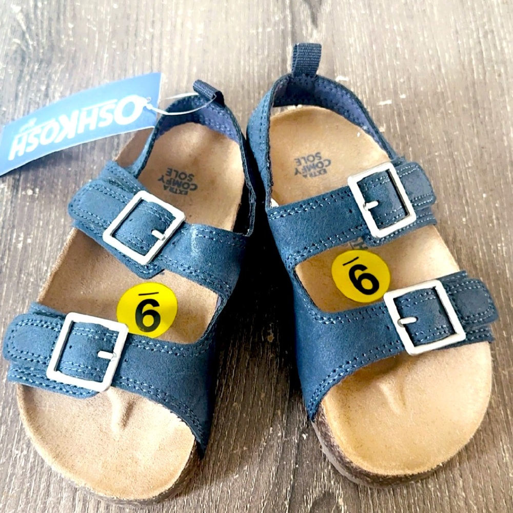 TODDLER SIZE 9 OSHKOSH SANDALS NEW WITH TAGS